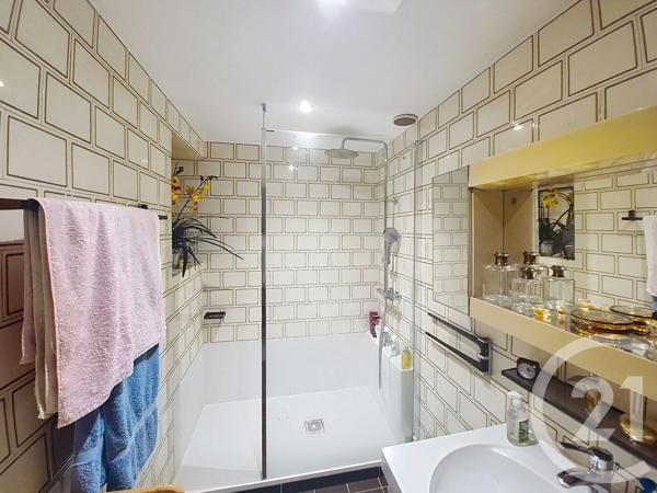 Appartement F2 à vendre  2 pièces - 48,80 m 2   LEVALLOIS PERRET  - 92