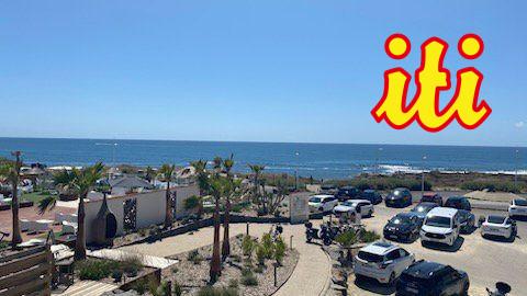 Proche plage et commercs