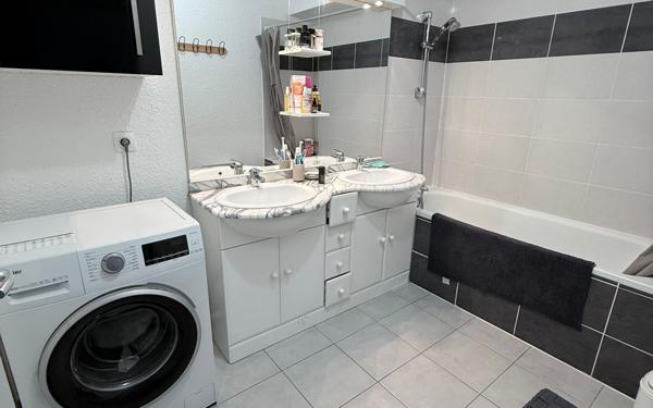 Appartement à louer    3 pièces •  Mont-de-Marsan