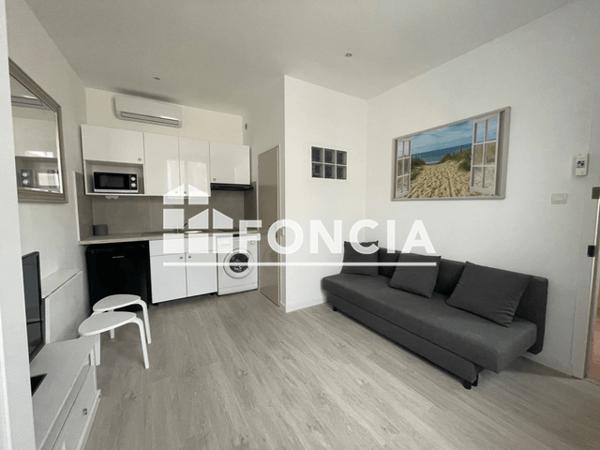 Location Studio meublé 15.5 m² - 35 BIS BOULEVARD GOUNOD La Seyne Sur Mer 83500