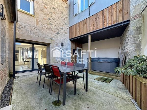 Maison de 117 m², patio et jacuzzi