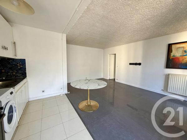 Appartement F2 à vendre  2 pièces - 42,87 m 2   VILLEMOMBLE  - 93