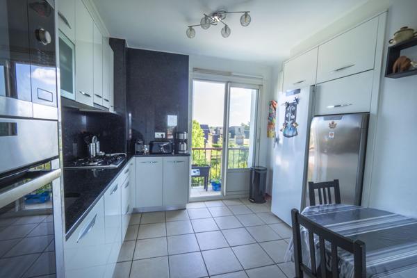 Vente / Appartement T4