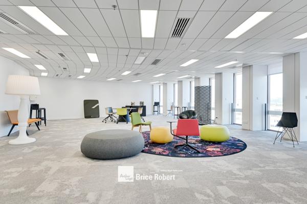 Bureaux rénovés à louer à Lyon bureaux avec vue panoramique Part-Dieu