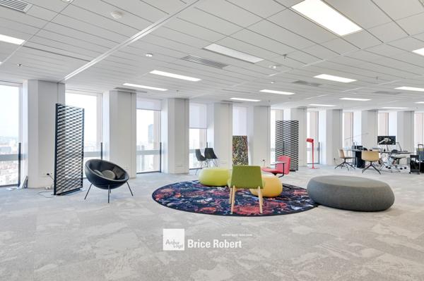 Bureaux rénovés à louer à Lyon bureaux avec vue panoramique Part-Dieu