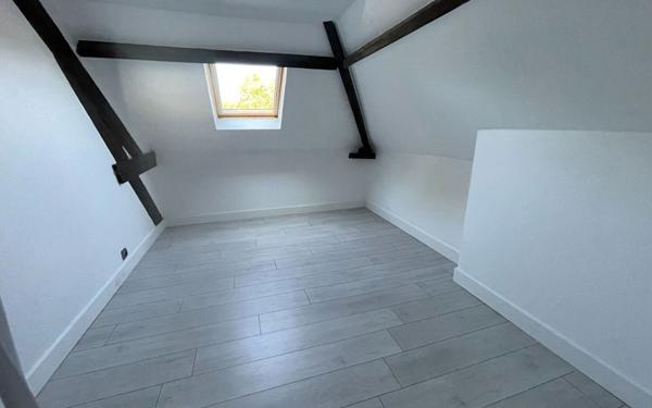 Appartement à louer    2 pièces •  Senlis