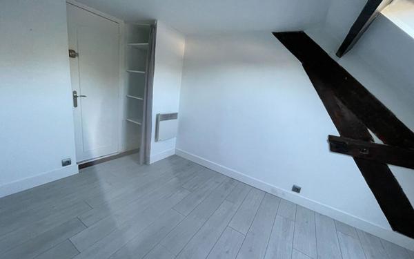 Appartement à louer    2 pièces •  Senlis