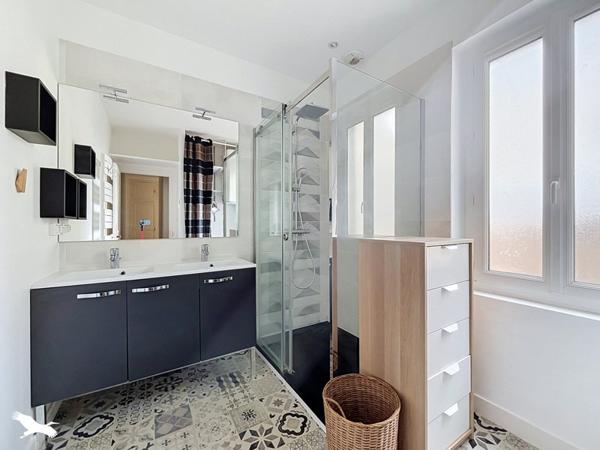 Appartement à vendre 282 000 € Rochefort 3 p 85 m² DPE B