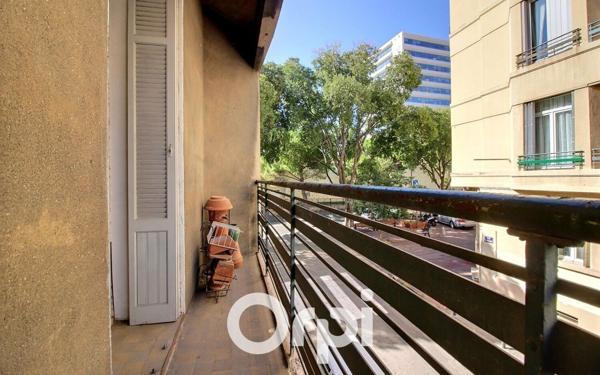 Appartement à vendre    3 pièces • 56 m2 Marseille 5