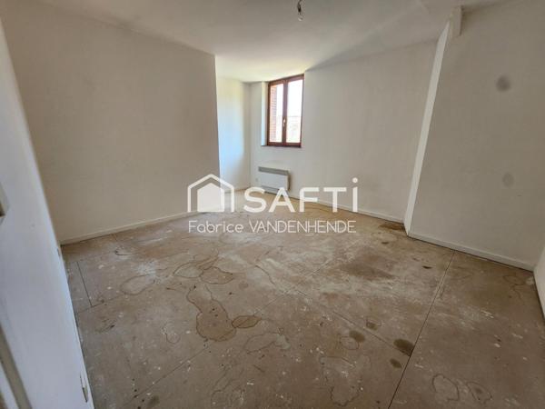 Au centre du bourg! Idéal spécial investisseur!!