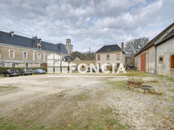 À vendre Maison 13 pièces 411 m² - Auzouer-en-touraine 37110