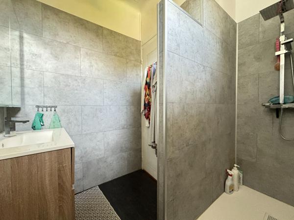 Maison Saint-pierre-la-noue