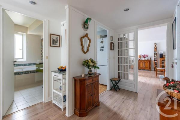 Appartement F4 à vendre  4 pièces - 87,07 m2 ST MAUR DES FOSSES - 94