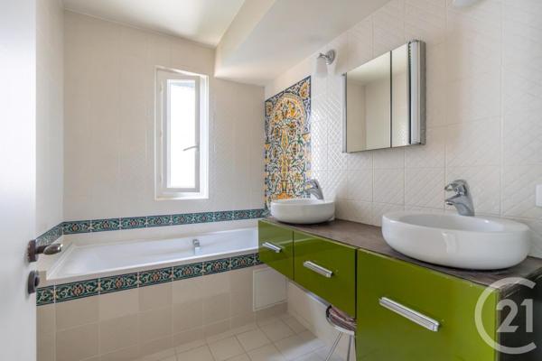 Appartement F4 à vendre  4 pièces - 87,07 m2 ST MAUR DES FOSSES - 94