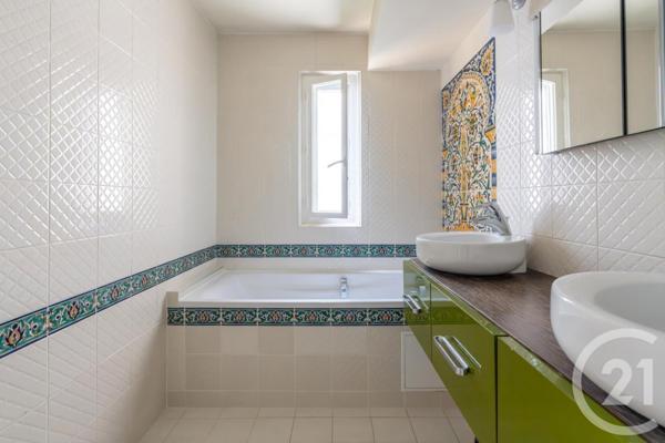 Appartement F4 à vendre  4 pièces - 87,07 m2 ST MAUR DES FOSSES - 94