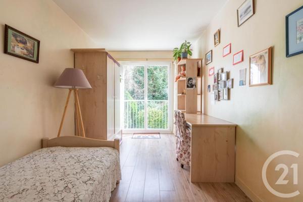 Appartement F4 à vendre  4 pièces - 87,07 m2 ST MAUR DES FOSSES - 94