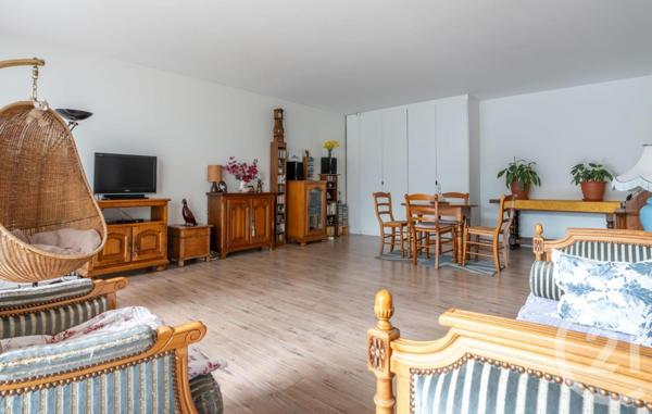 Appartement F4 à vendre  4 pièces - 87,07 m2 ST MAUR DES FOSSES - 94