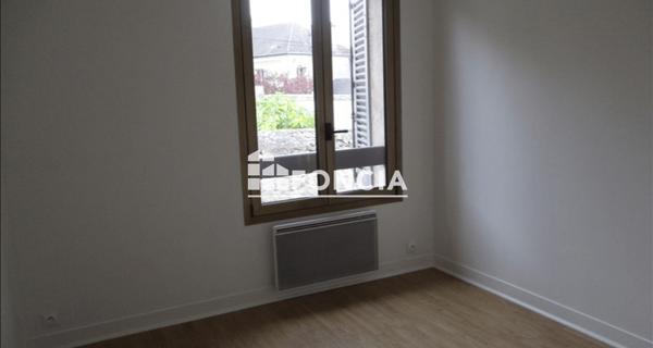 Location Appartement 3 pièces 69.7 m² - ÉTampes 91150