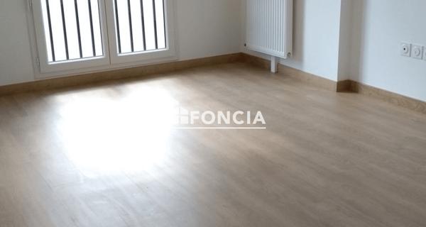 Location Appartement 3 pièces 65.7 m² - Persan 95340