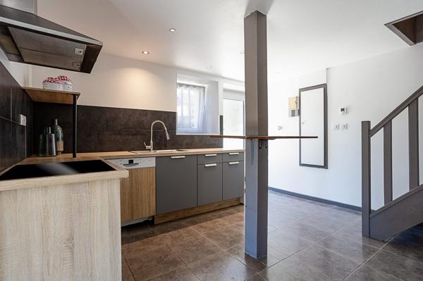 RETOUR A LA VENTE ! PRINGY - T5 DUPLEX DE 115 m² AVEC JARDIN 70