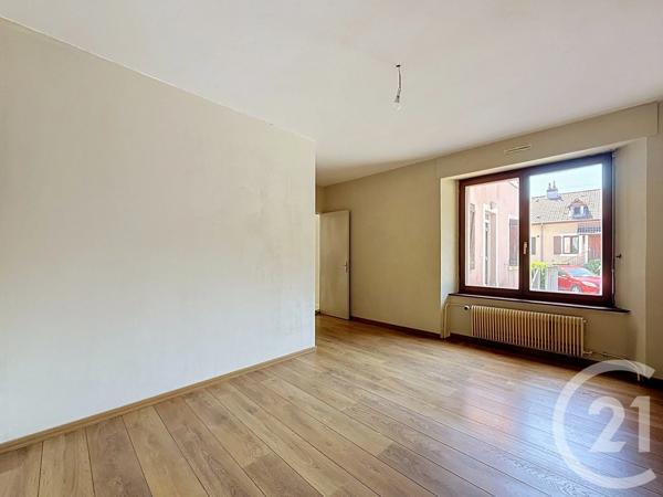 Appartement F4 à vendre  4 pièces - 91,50 m 2   HERIMONCOURT  - 25