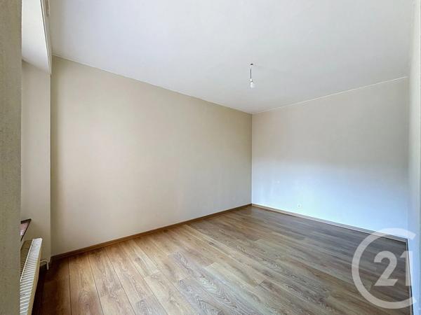 Appartement F4 à vendre  4 pièces - 91,50 m 2   HERIMONCOURT  - 25