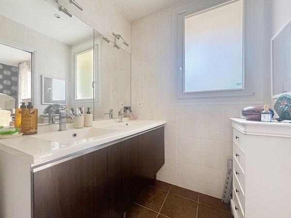 Maison de plain pied - Confort optimal pour toute la famille avec espace jardin