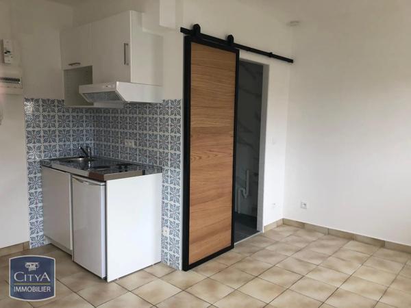 Appartement à louer 1 pièce 14.41m² Montigny-lès-Metz (57950)