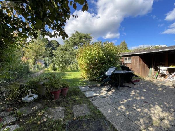 Maison à vendre à Le Mans dans la Sarthe (72000), ref : 72033-378