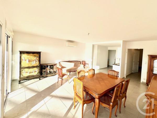 Appartement F3 à vendre  3 pièces - 81,79 m2 LA LONDE LES MAURES - 83