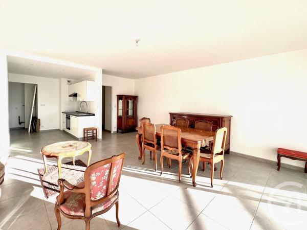 Appartement F3 à vendre  3 pièces - 81,79 m2 LA LONDE LES MAURES - 83