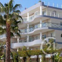 Appartement F3 à vendre  3 pièces - 81,79 m2 LA LONDE LES MAURES - 83