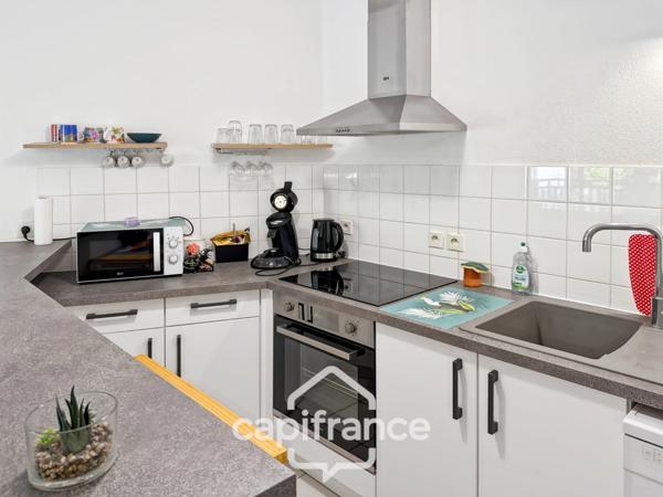 Dpt Gironde (33), à vendre AUDENGE appartement T2 bis de 51 m²  entièrement meublé
