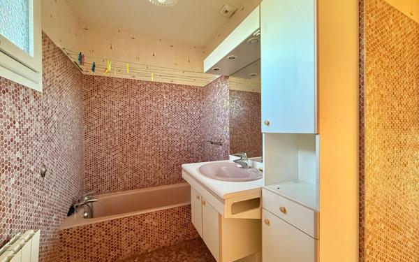 Maison à vendre    5 pièces •  Genlis