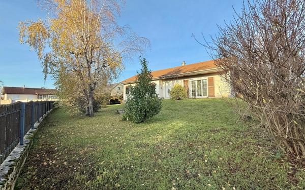 Maison à vendre    5 pièces •  Genlis