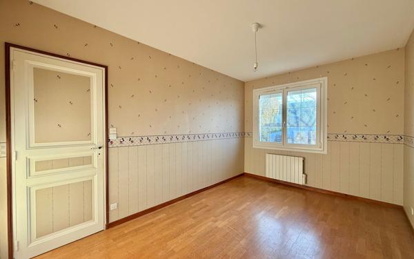 Maison à vendre    5 pièces •  Genlis