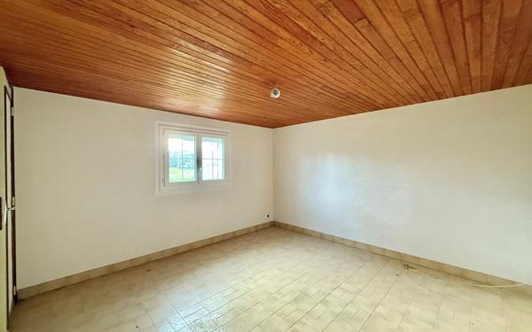 Maison à vendre    5 pièces •  Genlis