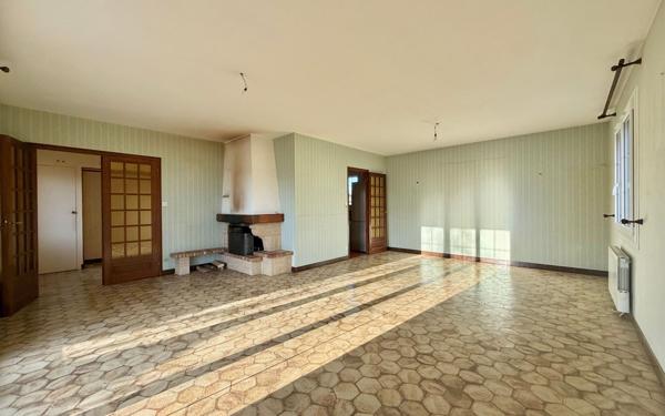 Maison à vendre    5 pièces •  Genlis