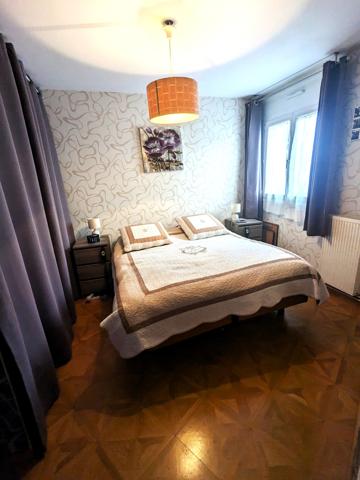 Appartement 5 pièce(s) 3 chambre(s) 101.67 m²