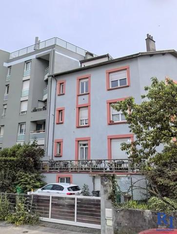 Garage fermé 51 Av Jean Perrot GRENOBLE