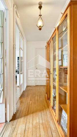 A VENDRE 3P 63M2 BEL ANCIEN IMM. ART DECO GONCOURT CANAL SAINT MARTIN PARIS 10E