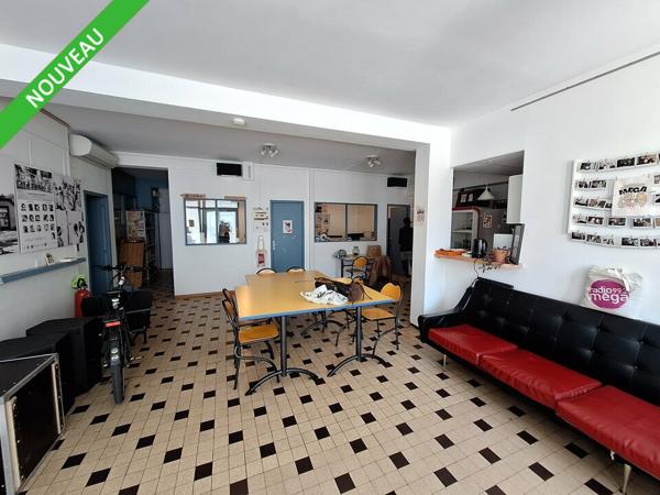 Immeuble de bureaux à vendre à Valence centre avec ascenseur et cave