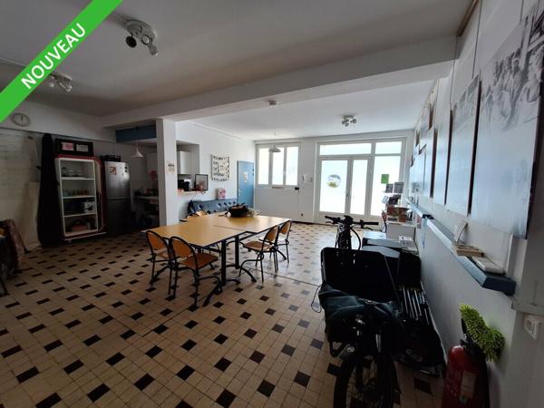 Immeuble de bureaux à vendre à Valence centre avec ascenseur et cave