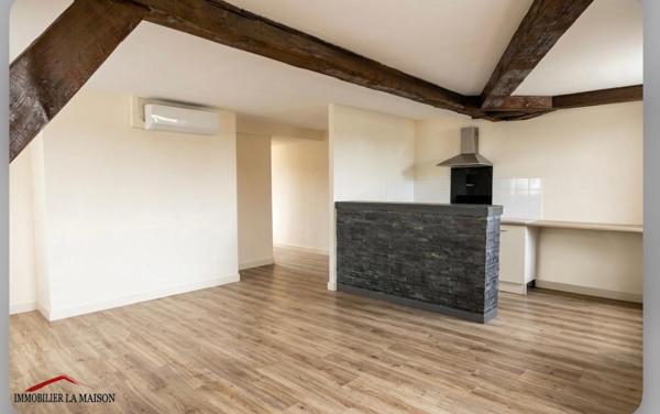 APPARTEMENT SPACIEUSE - Appartement de type T3 offrant ...