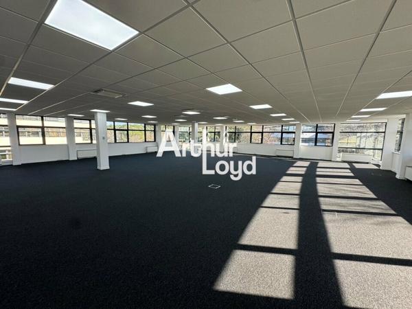 Bureaux à louer 650.91 m² divisibles dès 288.24 m² - Sophia Antipolis
