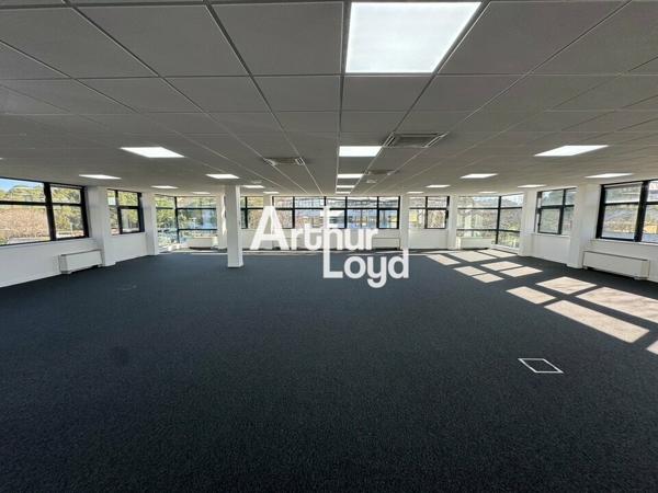 Bureaux à louer 650.91 m² divisibles dès 288.24 m² - Sophia Antipolis