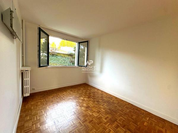 CHAVILLE - La pointe - Appartement familial, spacieux de 5 pièces 520 000 € **  - Référence  640-C
