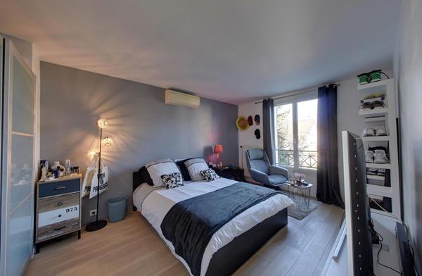 Maison Familiale Kaufman 8 pièces - 215 m2 CHEVRY-COSSIGNY DPE C