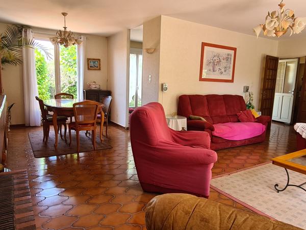 Maison 5 pièces - Grand Jardin- Garage - Atelier