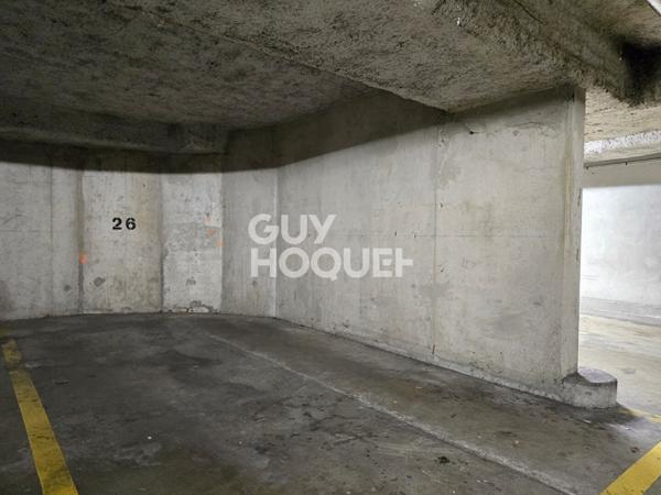 DUPLEX - 2 CHAMBRES + BUREAU - BOX